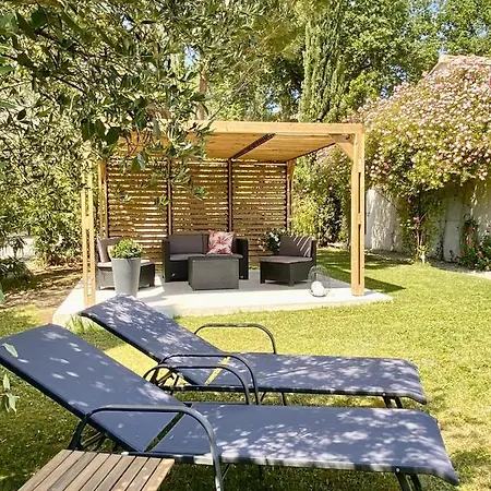 Le Jardin De Lau Holiday home